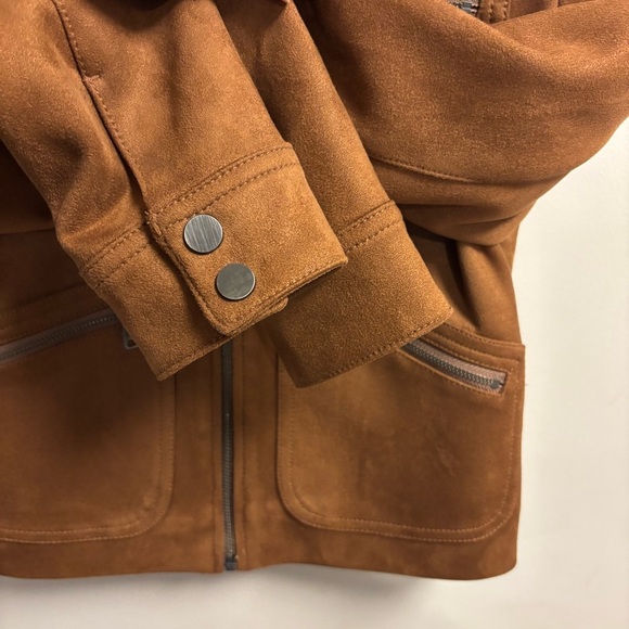 Banana Republic Vegan Suede 4-Pocket
Jacket - Picture 6 of 11